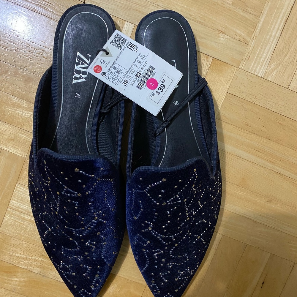 Zara flats